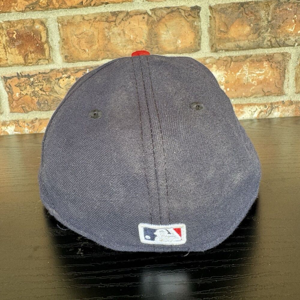 Atlanta Braves Hat Cap New Era Size‎ 7 Fitted. 59Fifty. Navy and Red - Picture 3 of 6